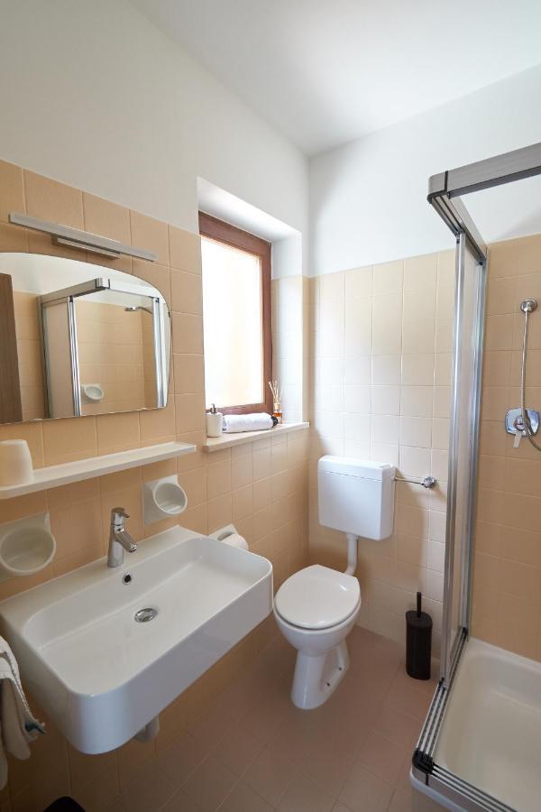 Privatpension Bergkristall San Martino In Passiria  Exteriör bild