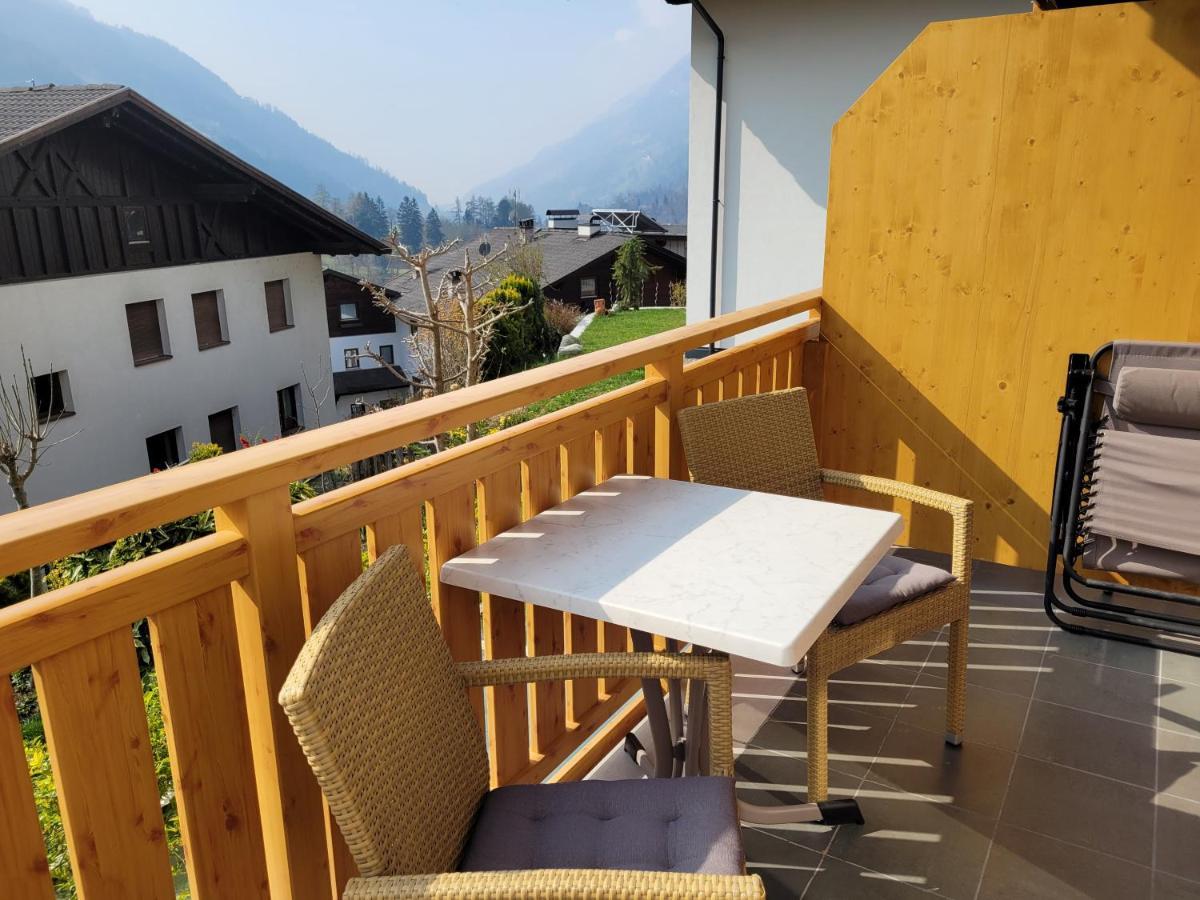 Privatpension Bergkristall San Martino In Passiria  Exteriör bild