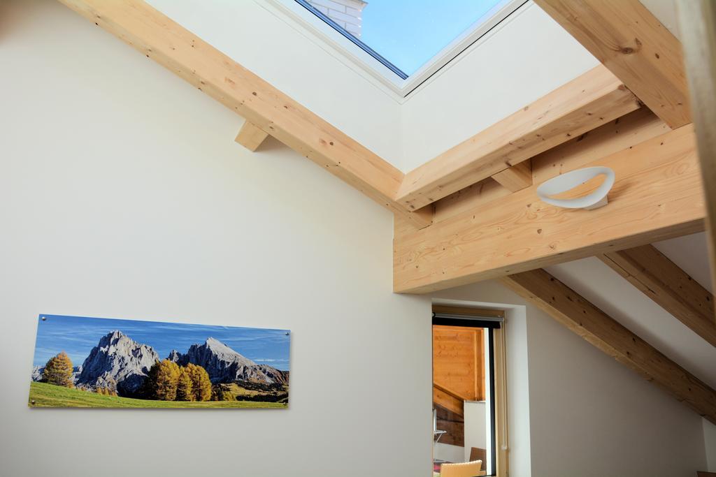 Privatpension Bergkristall San Martino In Passiria  Exteriör bild