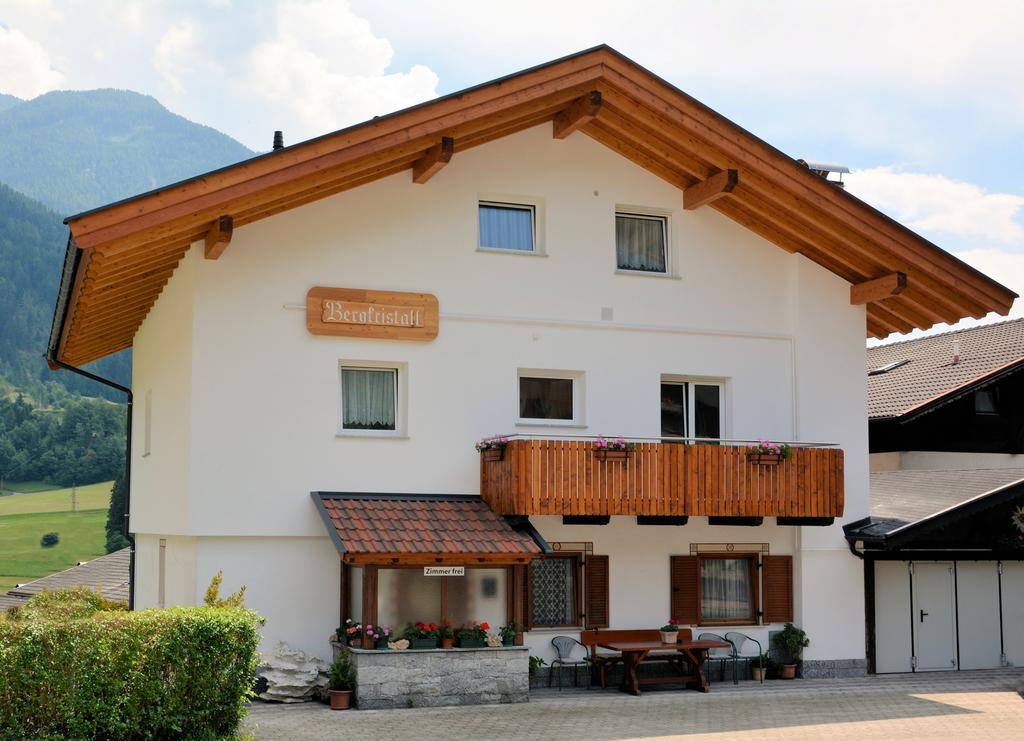 Privatpension Bergkristall San Martino In Passiria  Exteriör bild