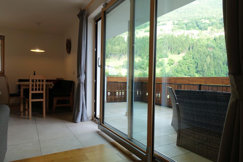 Privatpension Bergkristall San Martino In Passiria  Exteriör bild